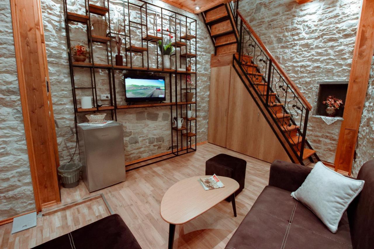 Duplex Apartment Viktoria Gjirokastër المظهر الخارجي الصورة
