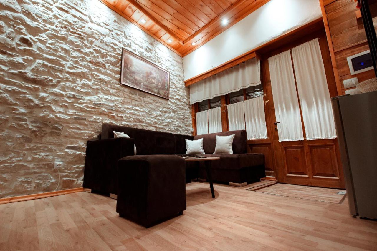 Duplex Apartment Viktoria Gjirokastër المظهر الخارجي الصورة